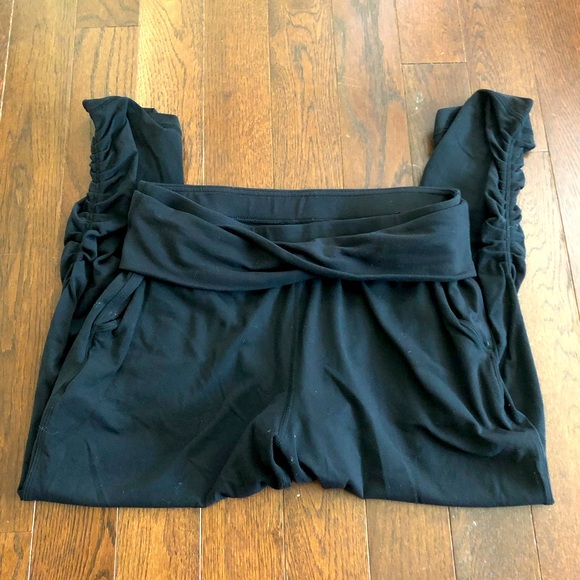 lululemon athletica Pants - Lululemon jogger 🍋